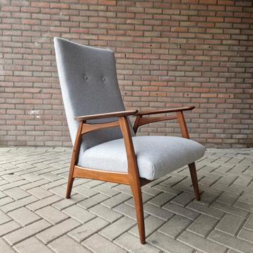 vintage fauteuil teakhouten deense fauteuil  mid century  beschikbaar voor biedingen