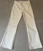 Zusss ofwhite flared jeans, Ophalen, Wit, Zo goed als nieuw, W30 - W32 (confectie 38/40)