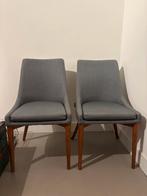 2 (eetkamer) stoelen - Dutchbone - grijs met eikenhout, Huis en Inrichting, Ophalen, Zo goed als nieuw, Grijs, Twee