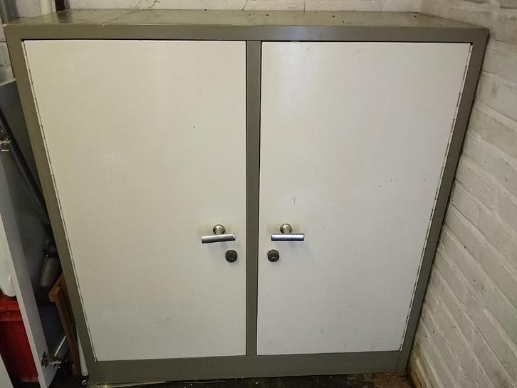 Brandwerende stalen kast, Huis en Inrichting, Brandblussers en Brandkasten, Zo goed als nieuw, Ophalen