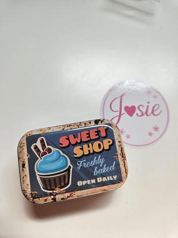 Retro Sweet Shop Blikje beschikbaar voor biedingen