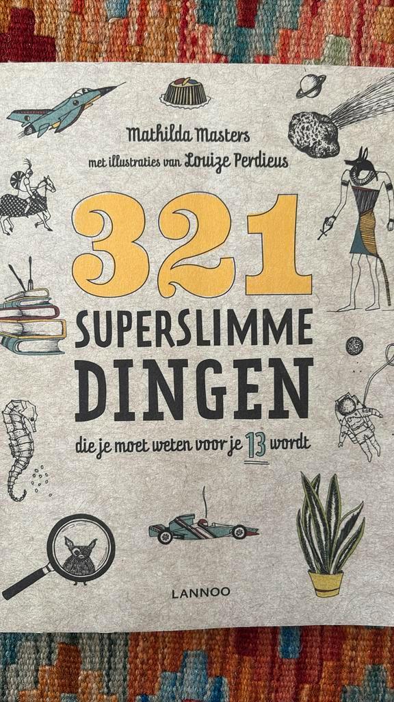 321 superslimme dingen die je moet weten voor je 13 wordt, Boeken, Kinderboeken | Jeugd | onder 10 jaar, Nieuw, Non-fictie, Ophalen of Verzenden
