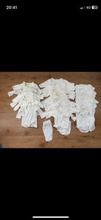 Witte rompers maat 44, Kinderen en Baby's, Babykleding | Prematuur, Ophalen of Verzenden, Jongetje of Meisje, Nacht- of Onderkleding