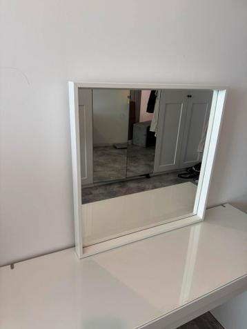 IKEA Malm Toilettafel met Spiegel en indeling - afbeelding 3