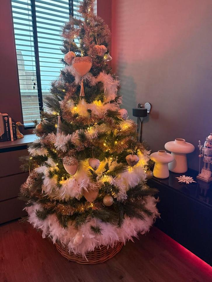 Luxe Kerstboom inclusief accesoires compleet!!, Diversen, Kerst, Ophalen