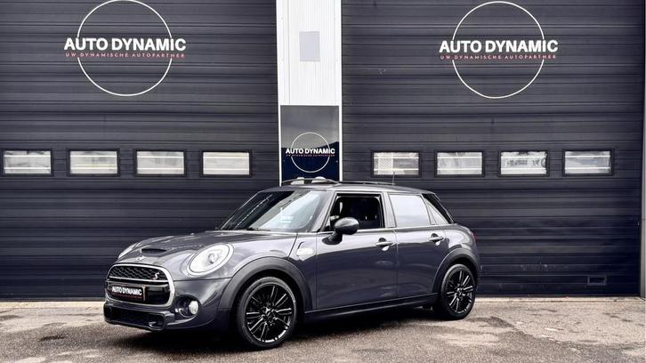 MINI Mini 2.0 Cooper S Chili JCW Serious Business Aut | Pano, Auto's, Mini, Bedrijf, Te koop, John Cooper Works, ABS, Airbags