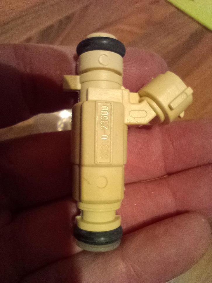 4 verstuivers inspuiters Tucson / Sportage 2007 - Set van 4, Auto-onderdelen, Brandstofpompen, Ophalen of Verzenden