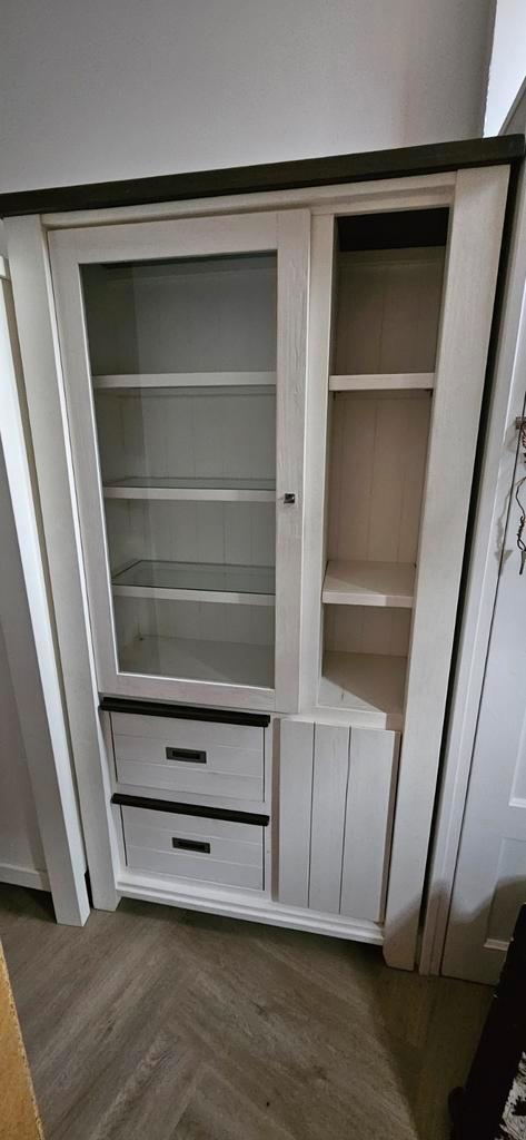 Henders & Hazel kast wit met verlichting, Huis en Inrichting, Kasten | Buffetkasten, Gebruikt, 25 tot 50 cm, Ophalen