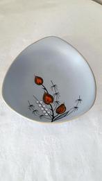 PLATELEN SCHAAL FLORA GOUDA HOLLAND, MODEL PALERMO, Ophalen of Verzenden