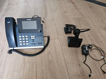 Voip telefoon T46G + draadloze headset beschikbaar voor biedingen