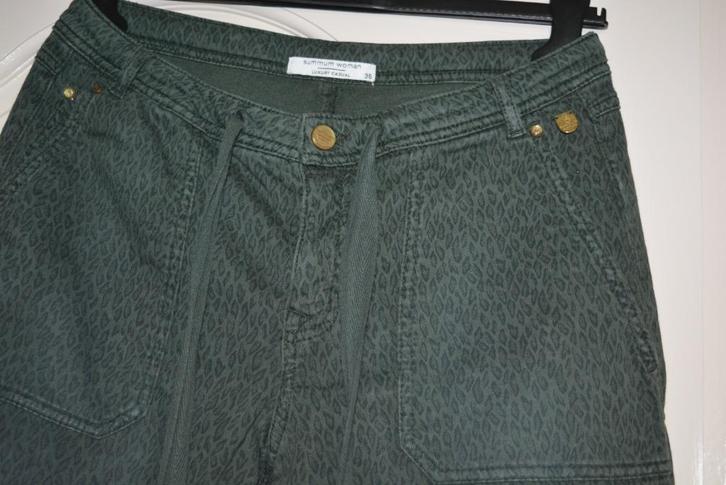 Summum, leuke vlotte jog broek met print, maat S, Kleding | Dames, Broeken en Pantalons, Zo goed als nieuw, Maat 36 (S), Groen
