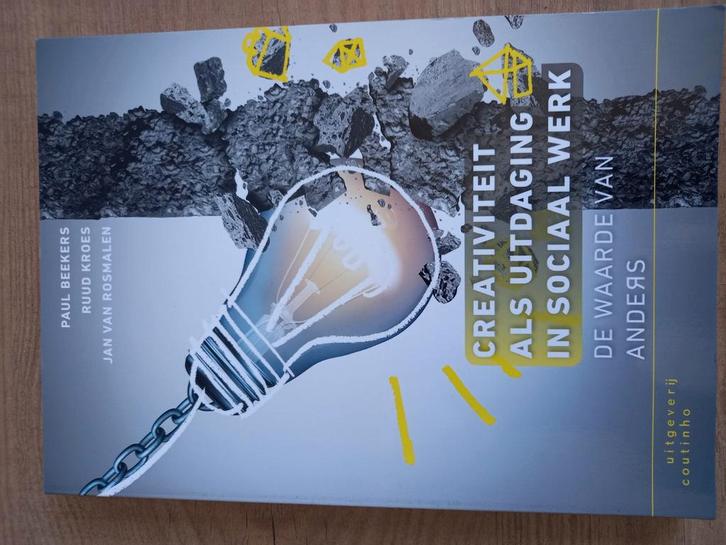 Ruud Kroes - Creativiteit als uitdaging in sociaal werk, Boeken, Studieboeken en Cursussen, Zo goed als nieuw, Ophalen of Verzenden