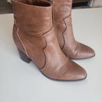 Boots, Ophalen of Verzenden, Zo goed als nieuw, Zwart