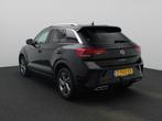 Volkswagen T-Roc 1.5 TSI R-Line 17 inch velgen | Automaat |, Stof, Euro 6, 4 cilinders, Zwart