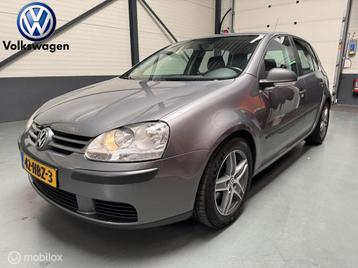 Volkswagen Golf 1.9 TDI 105PK BlueMotion|Navi|Dealer auto! beschikbaar voor biedingen