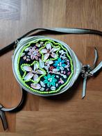 Leuke tas met schelpen, rond, Ophalen of Verzenden, Zo goed als nieuw, Overige materialen
