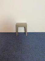 2 x Kruk Bla Station Bimbo - design Peter Brandt - grijs, Ophalen, Gebruikt, Hout