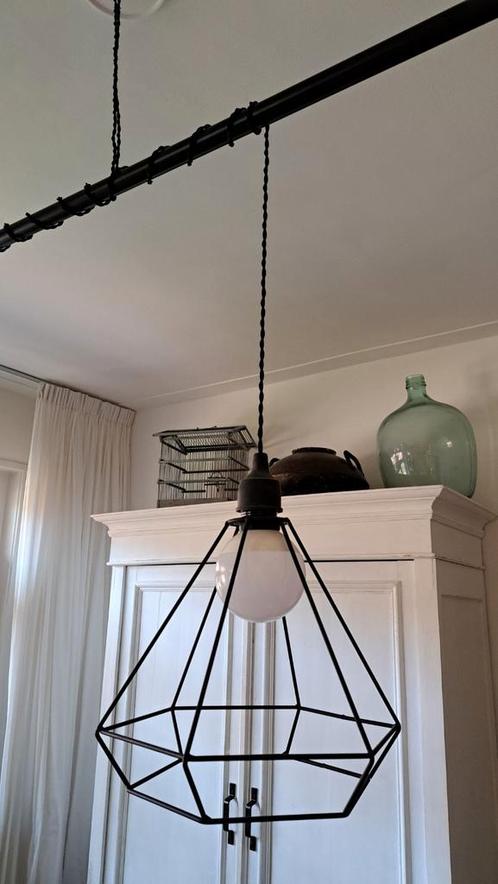 2 hanglampen met industrieel ophanging, Huis en Inrichting, Lampen | Hanglampen, Zo goed als nieuw, Ophalen