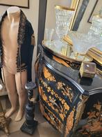 Vintage zwarte houten kandelaar 60 cm, Huis en Inrichting, Woonaccessoires | Kandelaars en Kaarsen, Heikant 21 Kaatsheuvel, 50 tot 75 cm