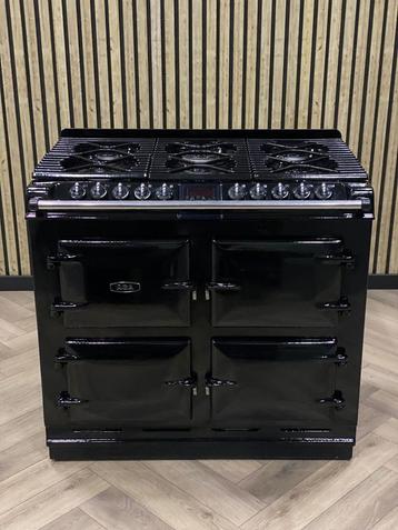 Prachtig Fornuis AGA Six Four Zwart 4 Ovens! beschikbaar voor biedingen