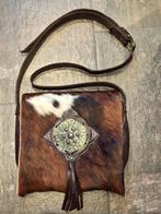 Echt lederen schoudertas met koeienhuid, Sieraden, Tassen en Uiterlijk, Tassen | Damestassen, Ophalen of Verzenden, Gebruikt, Bruin