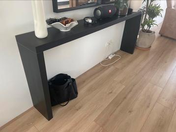 Bijzet tafel muur zwart beschikbaar voor biedingen