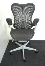 Herman Miller Mirra 2 Bureaustoelen | Antraciet/Wit/Zwart, Huis en Inrichting, Bureaustoelen, Ophalen of Verzenden, Gebruikt, Overige kleuren