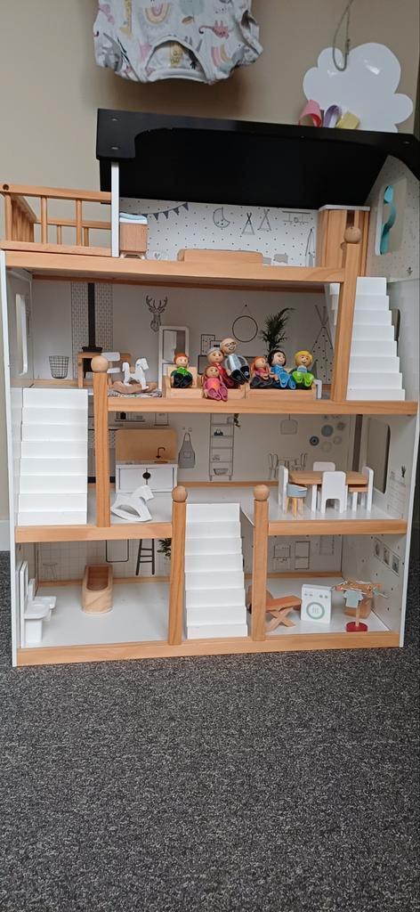 Poppenhuis, Kinderen en Baby's, Speelgoed | Poppenhuizen, Ophalen