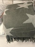 Plaid met franjes en sterren mooie  plaid grijs tinten, Huis en Inrichting, Woonaccessoires | Plaids en Woondekens, Ophalen of Verzenden