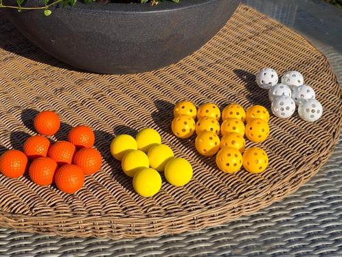 trainings oefen golfballen 32 stuks, Sport en Fitness, Golf, Zo goed als nieuw, Bal(len), Overige merken, Ophalen of Verzenden