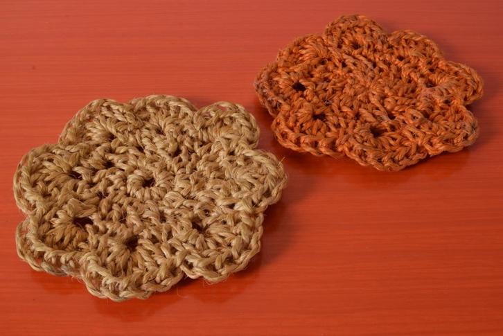 Set van 2 retro vintage jaren 70 onderzetters, Huis en Inrichting, Woonaccessoires | Onderzetters, Gebruikt, Pot of Pan, Ophalen of Verzenden