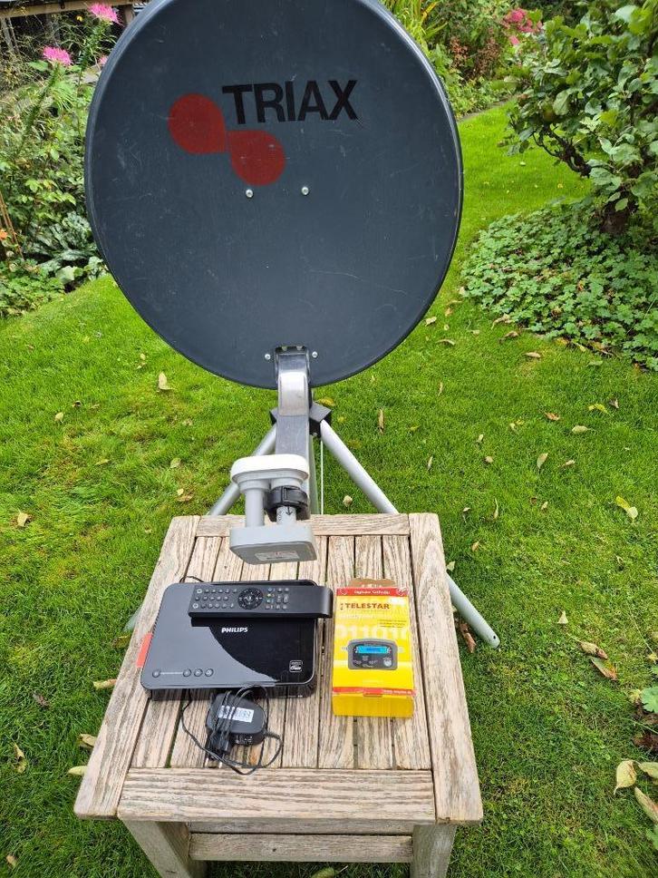 Complete recreatieset tv Canal Digitaal + satellietfinder, Audio, Tv en Foto, Televisie-accessoires, Gebruikt, Ophalen