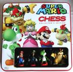 Super Mario Chess Collectors Edition - Schaakspel - USAopoly, Hobby en Vrije tijd, Gezelschapsspellen | Bordspellen, Ophalen, Zo goed als nieuw