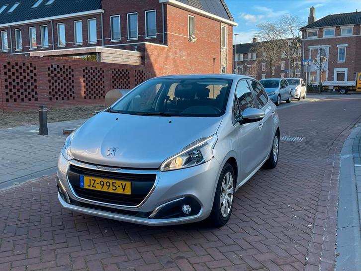 Peugeot 208 1.2 PureTech 2016 Grijs, Auto's, Peugeot, Particulier, Benzine, B, Hatchback, Handgeschakeld, Origineel Nederlands