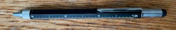 Meetpen met stylus en liniaal beschikbaar voor biedingen