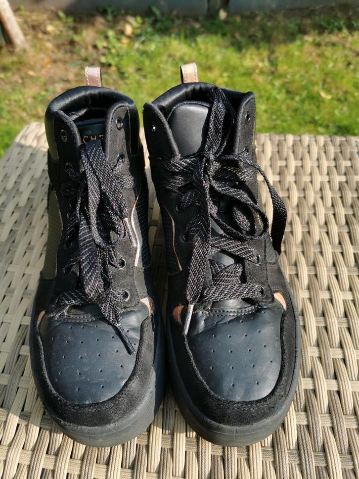 Skechers hoge gymp sneaker mt38, Kinderen en Baby's, Kinderkleding | Schoenen en Sokken, Zo goed als nieuw, Schoenen, Meisje, Ophalen of Verzenden