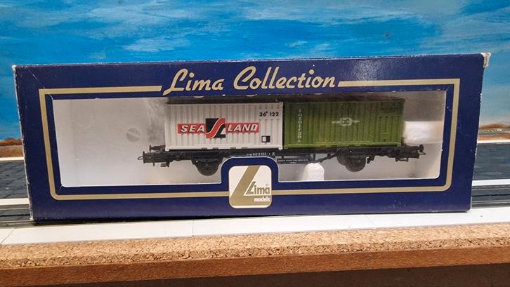 Lima H0 Flat Wagon met 2 Containers - Hapag Lloyd x3, Hobby en Vrije tijd, Modeltreinen | H0, Zo goed als nieuw, Wagon, Gelijkstroom