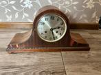 Antieke Schouwklok - Opwindbaar, Werkend, Ophalen