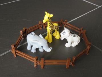 Lego duplo dierentuin dieren met hekken, 11delig beschikbaar voor biedingen
