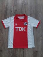 Ajax Le Coq Sportif TDK shirt 1983/1984 - Maat L, Verzamelen, Sportartikelen en Voetbal, Ophalen of Verzenden, Zo goed als nieuw
