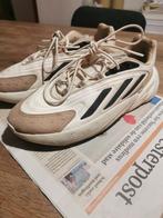 Adidas Ozelia maat 9, Ophalen of Verzenden, Zo goed als nieuw
