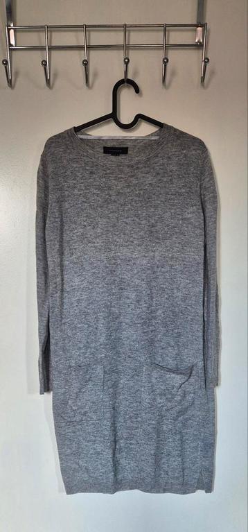 Nieuwe jurk Maat 38 beschikbaar voor biedingen