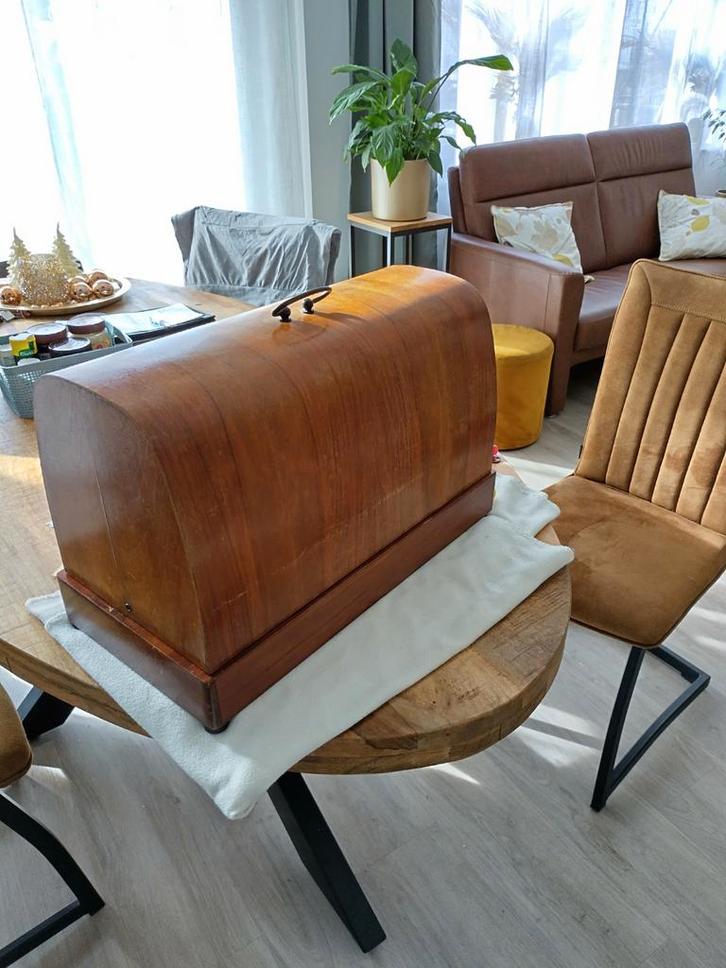 Oude Kohler Naaimachine, Antiek en Kunst, Antiek | Naaimachines, Ophalen of Verzenden