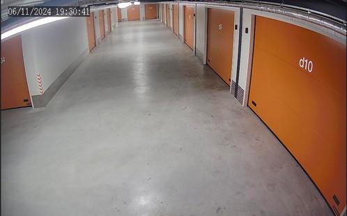Te koop-Elst/Nijmegen inpandige garage met camera - 7x4x3,5m, Auto diversen, Autostallingen en Garages
