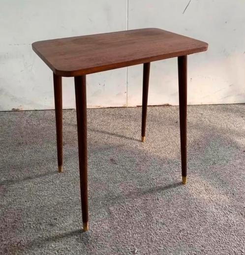 Tafel Vintage pastoe jaren 60 tv tafel Bijzettafeltje, Huis en Inrichting, Tafels | Bijzettafels, Ophalen of Verzenden