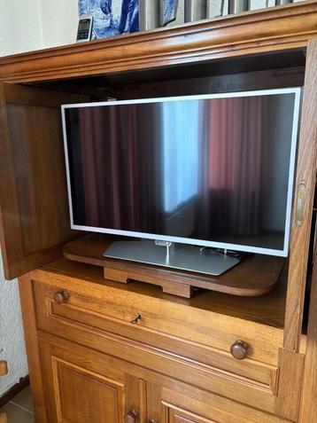 Philips TV 32 inch – Zeer nette staat beschikbaar voor biedingen