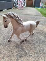 Schleich Horse Club - Holsteiner merrie - 13858, Verzamelen, Dierenverzamelingen, Ophalen of Verzenden, Zo goed als nieuw, Paard