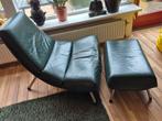 Groen leren stoel met voetenbank te koop, Huis en Inrichting, Fauteuils, Ophalen, Gebruikt, Leer