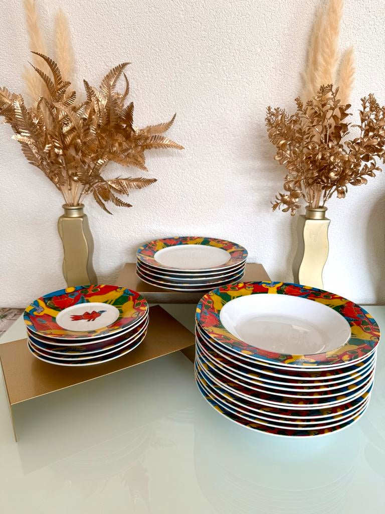 Corneille 'L'été Commençant' Porseleinen Bordenset, Ophalen, Gebruikt, Bord(en), Overige stijlen