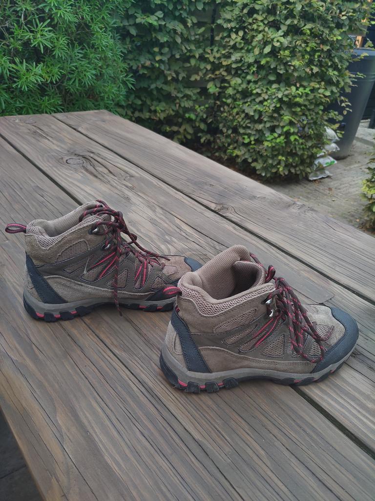 Wandelschoenen maat 39, Ophalen, Zo goed als nieuw, Schoenen
